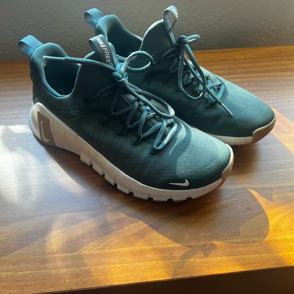 Nike Free RN 5.0 Dark Green Sneakers